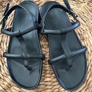 Vionic Women's Black Sandals